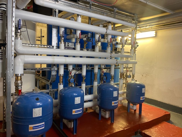 Commercial heating system